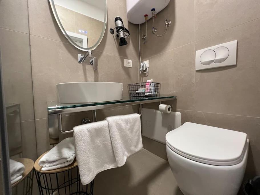 Jonexh Apartments Tiranë Ngoại thất bức ảnh