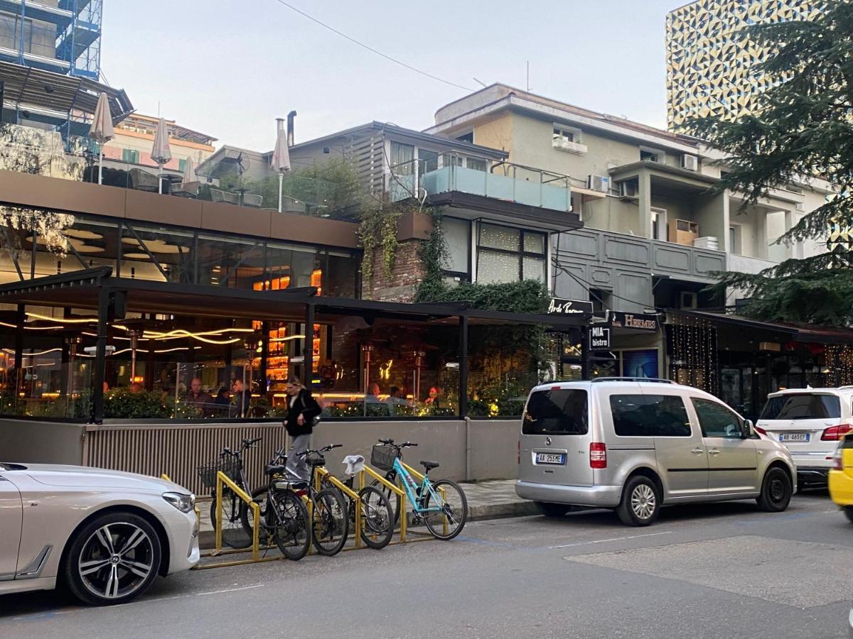 Jonexh Apartments Tiranë Ngoại thất bức ảnh